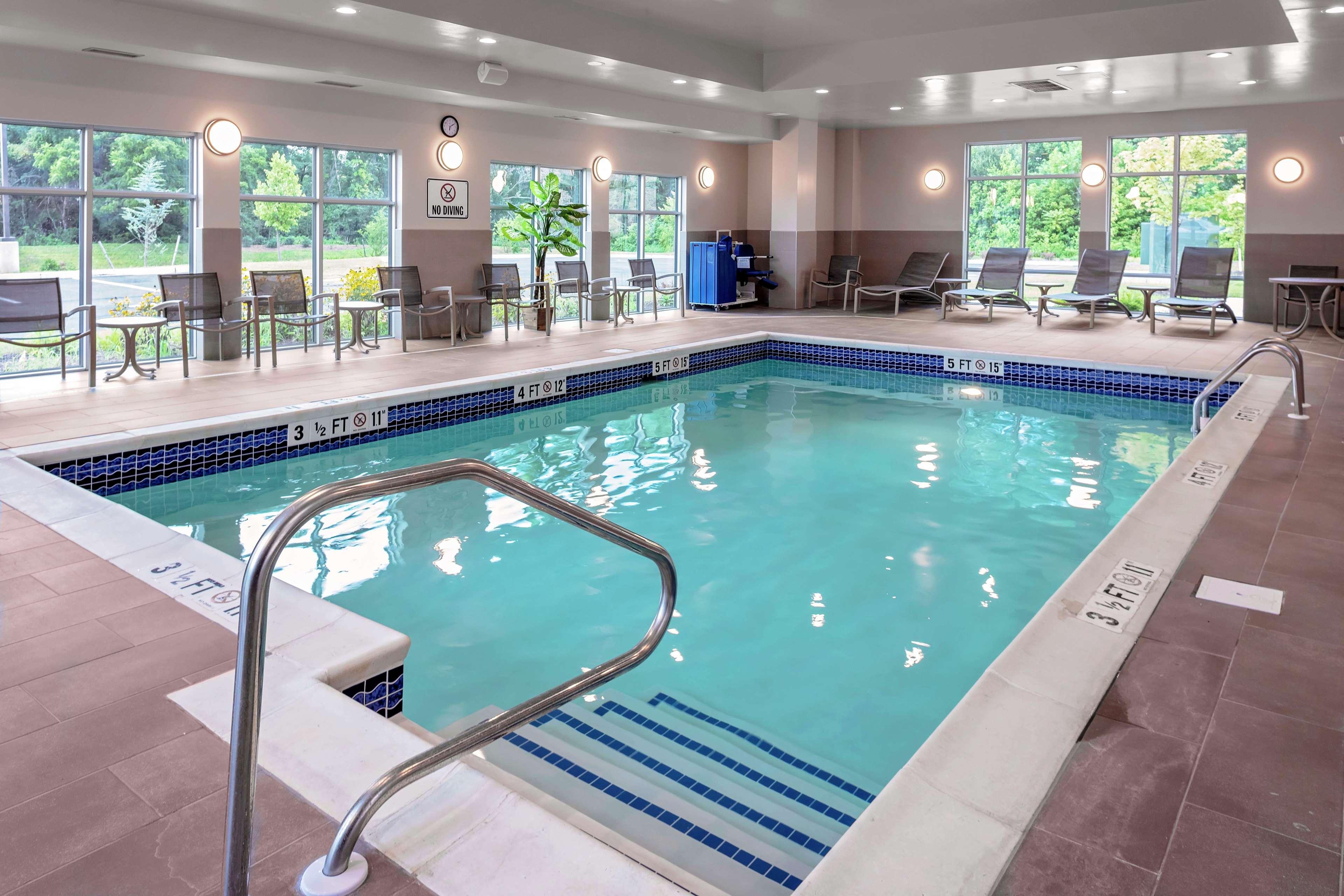 Hampton Inn Cranbury Εξωτερικό φωτογραφία