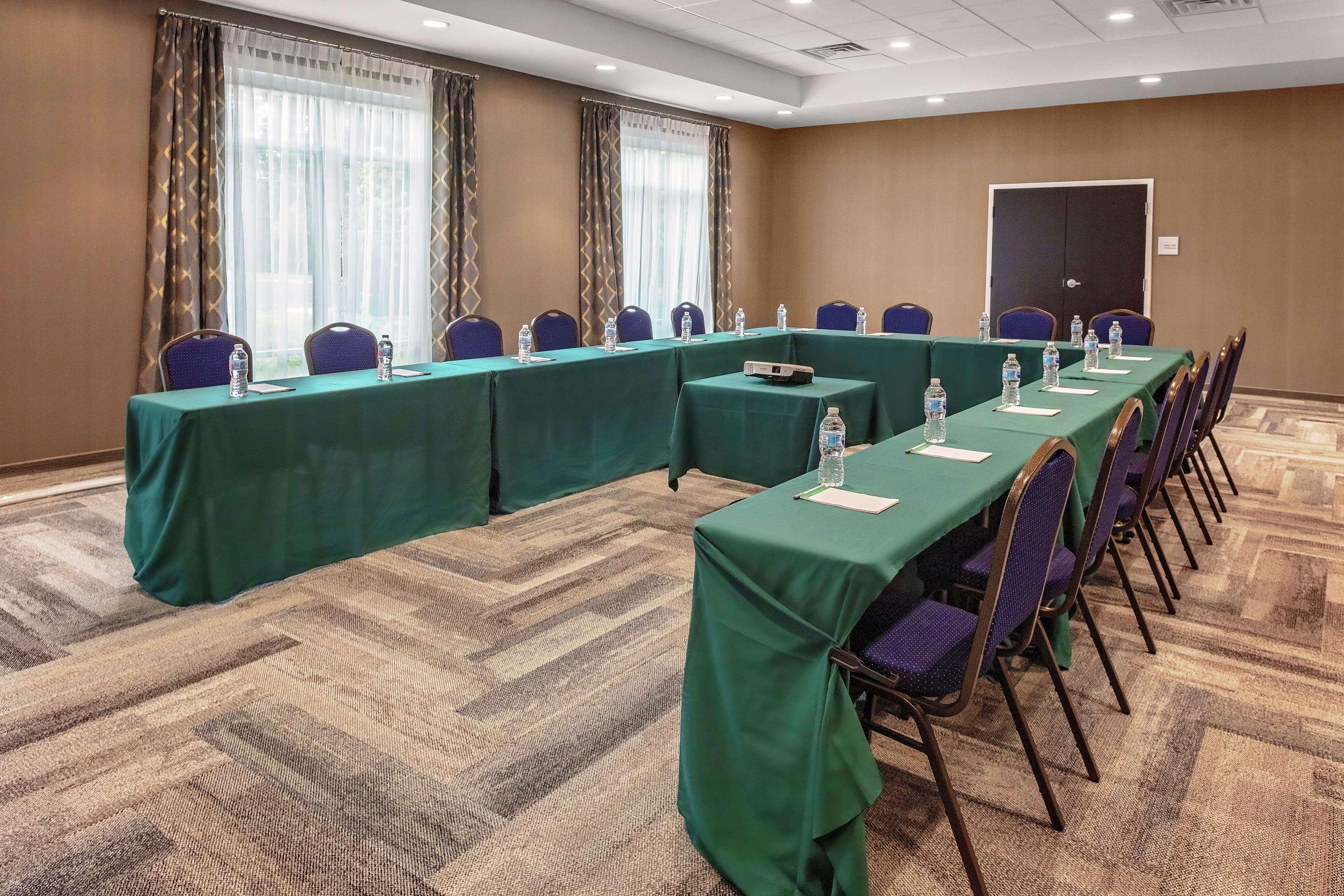 Hampton Inn Cranbury Εξωτερικό φωτογραφία