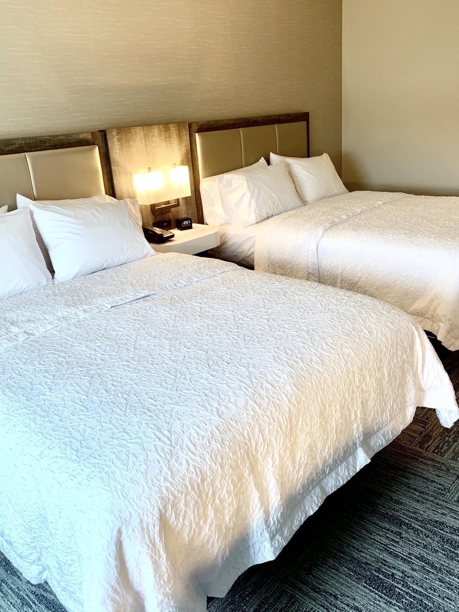 Hampton Inn Cranbury Εξωτερικό φωτογραφία